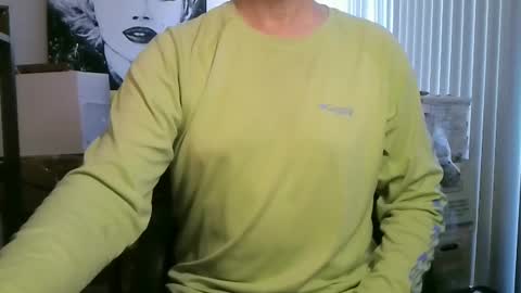 Snapshot of forefishing chatting on January 2025 07:04:01 PM Tigershark online show from January 2025 07:04:01 PM