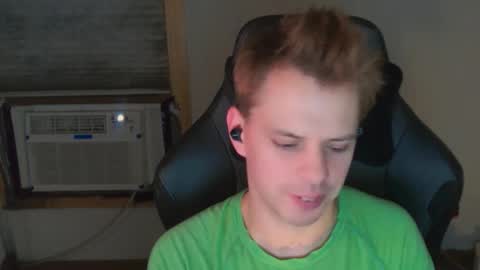 forever_broken online show from November 2025 06:28:01 AM