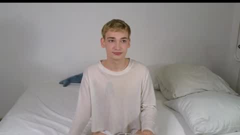 forever_eren online show from February 2026 04:54:02 PM