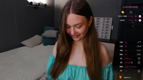 Julia online show from May 2026 03:20:02 PM