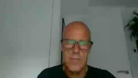 Kenny online show from July 2026 06:46:02 PM