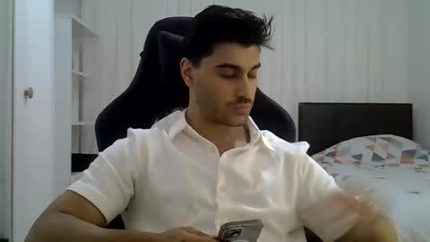 Snapshot of fortiori8 chatting on June 2026 09:26:01 PM fortiori8 online show from June 2026 09:26:01 PM