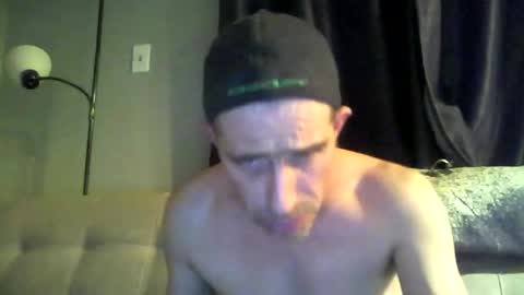 Snapshot of fouraide42 chatting on December 2024 03:37:01 AM fouraide42 online show from December 2024 03:37:01 AM