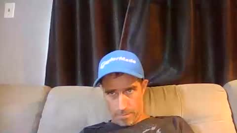 Snapshot of fouraide42 chatting on September 2025 08:30:01 PM fouraide42 online show from September 2025 08:30:01 PM