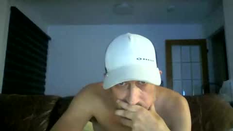 Snapshot of fouraide42 chatting on November 2025 04:21:01 AM fouraide42 online show from November 2025 04:21:01 AM