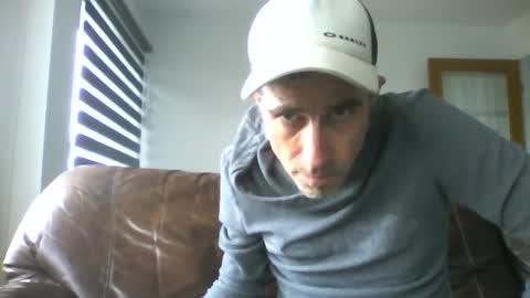 Snapshot of fouraide42 chatting on November 2025 06:35:01 PM fouraide42 online show from November 2025 06:35:01 PM