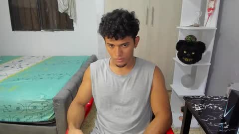 Snapshot of fox_evans chatting on November 2025 07:38:02 PM Fox online show from November 2025 07:38:02 PM