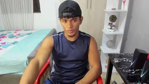 Snapshot of fox_evans chatting on November 2025 04:24:02 AM Fox online show from November 2025 04:24:02 AM