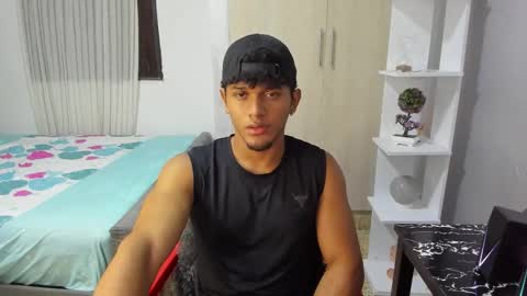 Snapshot of fox_evans chatting on November 2025 06:24:01 AM Fox online show from November 2025 06:24:01 AM