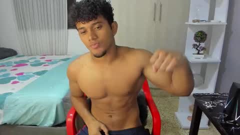 Snapshot of fox_evans chatting on November 2025 06:24:02 AM Fox online show from November 2025 06:24:02 AM