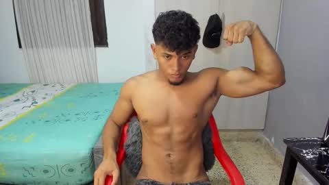 Snapshot of fox_evans chatting on December 2025 07:56:02 PM Fox online show from December 2025 07:56:02 PM