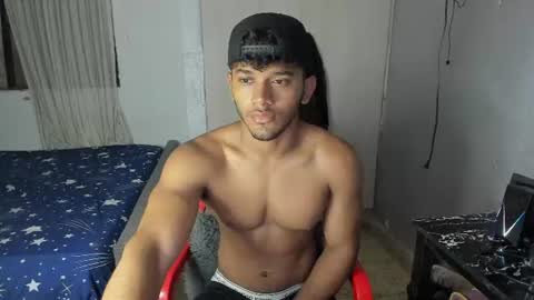 Snapshot of fox_evans chatting on June 2026 07:05:01 PM Fox online show from June 2026 07:05:01 PM
