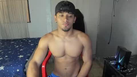 Snapshot of fox_evans chatting on July 2026 04:32:02 PM Fox online show from July 2026 04:32:02 PM