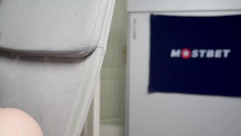 Snapshot of foxeslovefoxes chatting on December 2024 11:10:01 AM CUSTOM PHOTOS AND VIDEOS -  online show from December 2024 11:10:01 AM