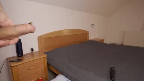 CUSTOM PHOTOS AND VIDEOS -  online show from February 2026 11:50:01 AM