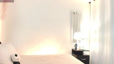 MeganFoxxy online show from January 2026 11:39:02 PM