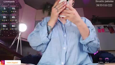 Snapshot of foxrinehelen chatting on December 2025 07:29:02 PM Helen - My streams are Monday - Friday at 8 AM NY time online show from December 2025 07:29:02 PM