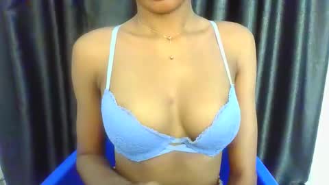Snapshot of foxy_candy01 chatting on November 2025 07:36:03 PM foxy_candy01 online show from November 2025 07:36:03 PM