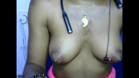 Snapshot of foxy_candy01 chatting on April 2026 11:54:02 PM foxy_candy01 online show from April 2026 11:54:02 PM