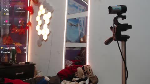 Snapshot of foxy_pet2 chatting on March 2025 02:41:02 AM my name is Sofhia but you can call me any name you like Sir online show from March 2025 02:41:02 AM