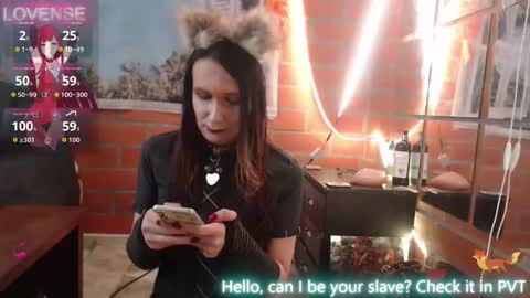 Snapshot of foxy_pet2 chatting on October 2025 10:00:01 PM my name is Sofhia but you can call me any name you like Sir online show from October 2025 10:00:01 PM