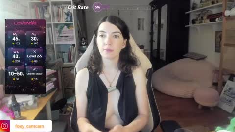 Foxy online show from June 2026 08:43:01 PM