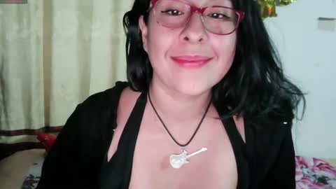 Snapshot of foxymalish chatting on June 2026 05:34:01 AM Malishka online show from June 2026 05:34:01 AM