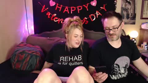 Snapshot of foxymalloryknoxy69 chatting on February 2025 05:01:02 PM Mallory Koxx online show from February 2025 05:01:02 PM