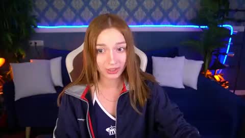 Snapshot of foxymayy chatting on July 2026 06:59:01 PM Maya online show from July 2026 06:59:01 PM