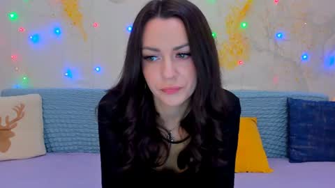 Foxy online show from June 2026 12:30:01 PM