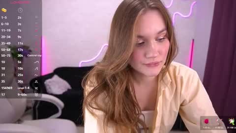 Kate online show from October 2025 09:03:01 PM