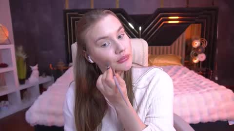 Kate online show from December 2025 10:07:02 PM