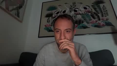 fra___ online show from December 2025 03:20:01 PM