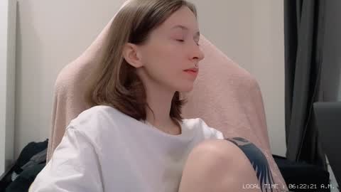 fran_bow online show from January 2025 03:22:01 AM