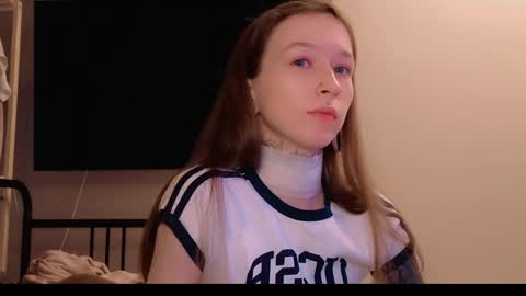 fran_bow online show from April 2026 08:26:02 AM