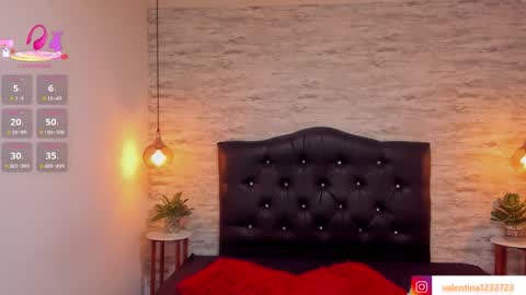          online show from October 2025 03:06:02 AM