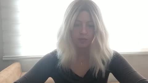 Francesca online show from September 2025 05:02:01 PM