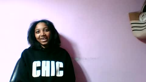 francia333068 online show from June 2026 03:38:01 AM