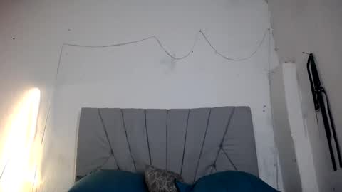 francihot4 online show from February 2026 02:26:02 AM