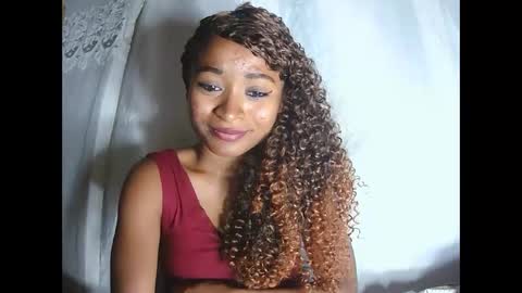 Snapshot of francine925426 chatting on November 2025 01:44:02 PM francine925426 online show from November 2025 01:44:02 PM