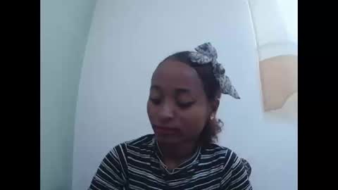Snapshot of francine925426 chatting on May 2026 04:41:01 AM francine925426 online show from May 2026 04:41:01 AM