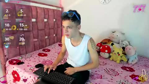 Snapshot of franco_taylor chatting on May 2026 02:51:02 AM Franco taylor online show from May 2026 02:51:02 AM