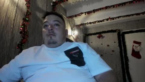 Juan online show from December 2024 10:16:01 PM