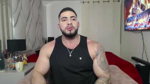 frank_foxx1 online show from December 2025 02:49:01 AM