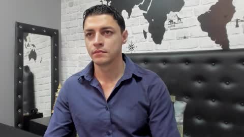 Frank online show from November 2025 07:46:02 PM