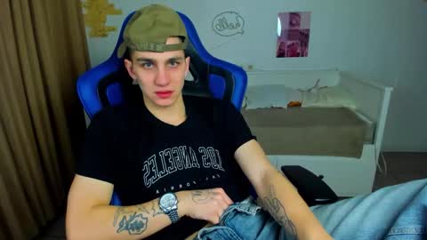 Frank online show from February 2026 05:52:01 AM