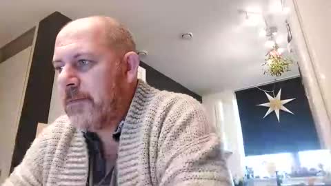 frankh12345 online show from December 2024 08:23:02 AM