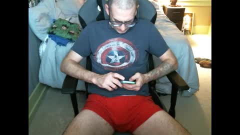 Snapshot of franklindatanklin chatting on December 2024 04:33:02 AM franklindatanklin online show from December 2024 04:33:02 AM