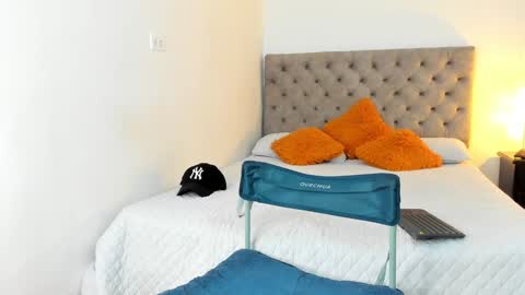 Snapshot of frankmyles01 chatting on December 2024 02:10:02 PM frank online show from December 2024 02:10:02 PM