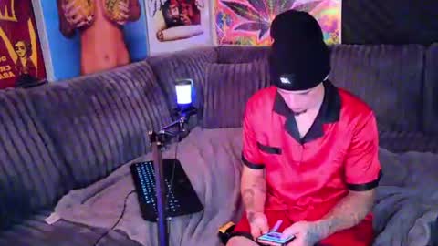 Franco online show from November 2025 02:33:02 AM